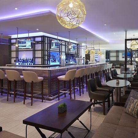 Toronto Airport Marriott Hotel Bagian luar foto
