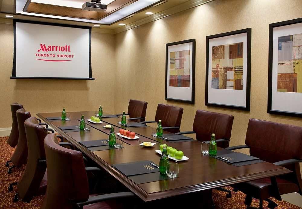 Toronto Airport Marriott Hotel Bagian luar foto