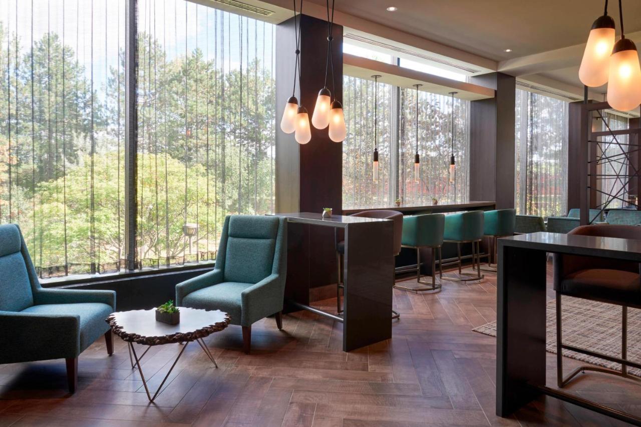 Toronto Airport Marriott Hotel Bagian luar foto