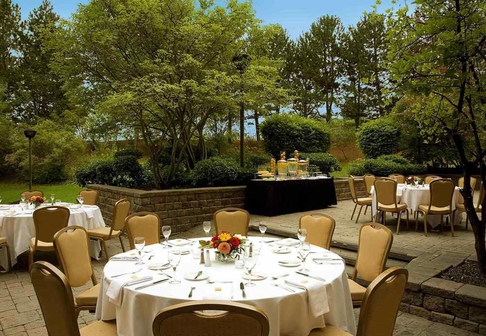 Toronto Airport Marriott Hotel Bagian luar foto