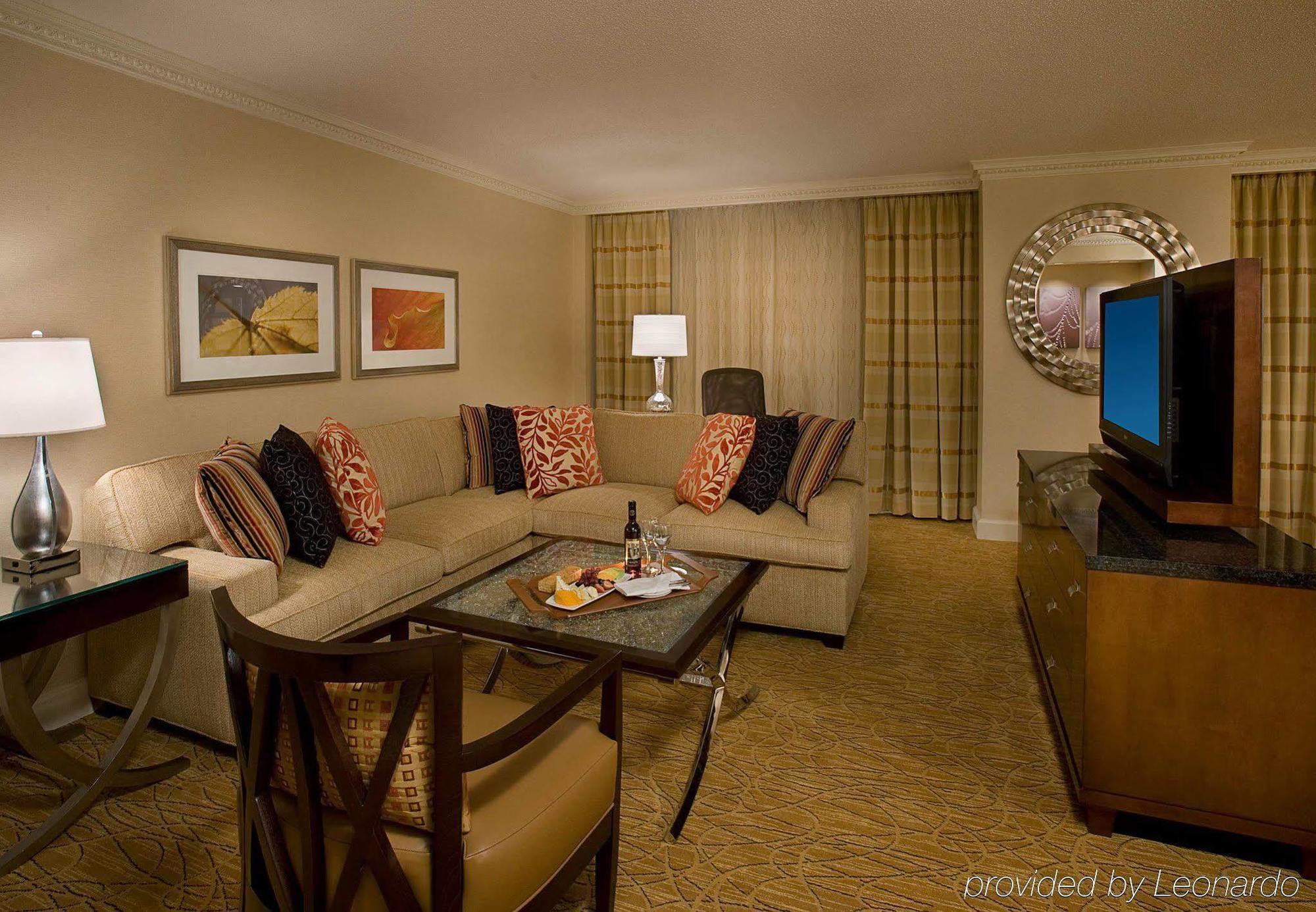Toronto Airport Marriott Hotel Ruang foto