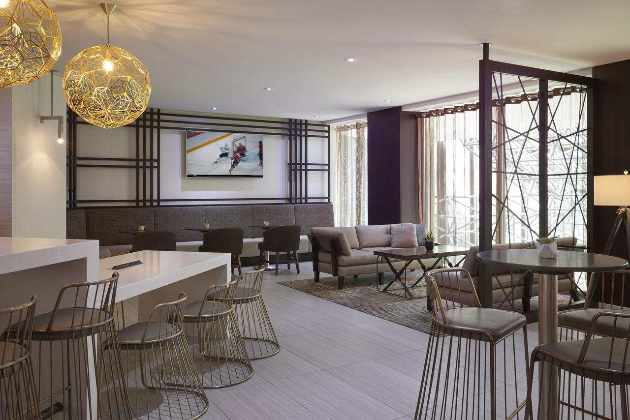 Toronto Airport Marriott Hotel Bagian luar foto